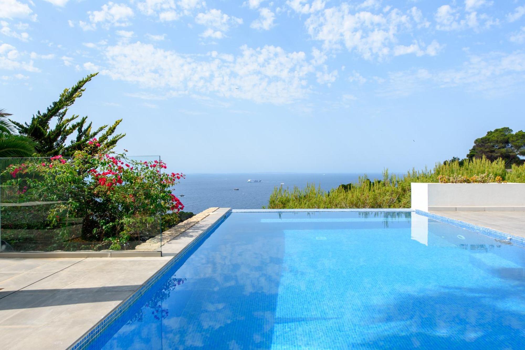 Villa Nineten Roca Llisa Εξωτερικό φωτογραφία